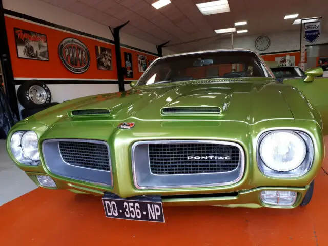 1970 Pontiac Firebird Formula 400 RAM AIR 3