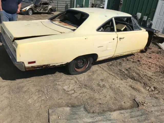 1970 Plymouth Road Runner Air grabber hood