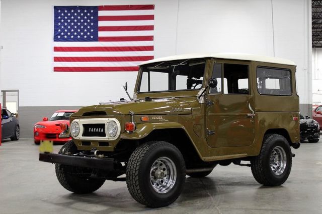 1970 Toyota FJ 40 --