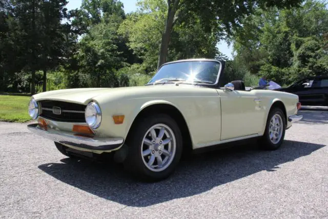 1970 Triumph TR-6 --