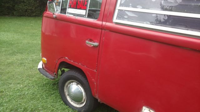 1970 Volkswagen Bus/Vanagon VW Camper