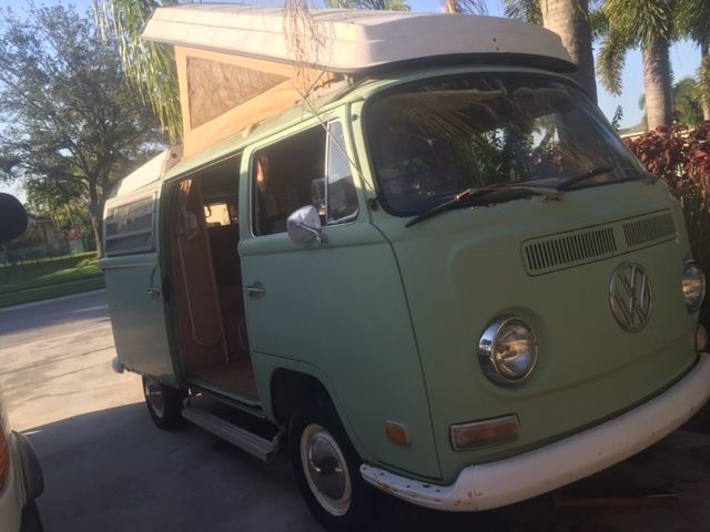 1970 Volkswagen Bus/Vanagon