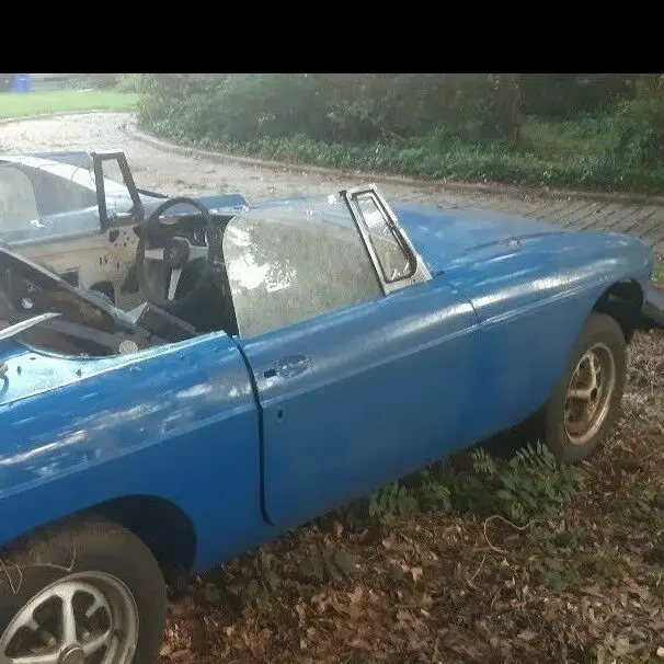 1975 MG MGB