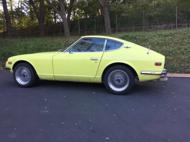 1971 Datsun Z-Series chrome