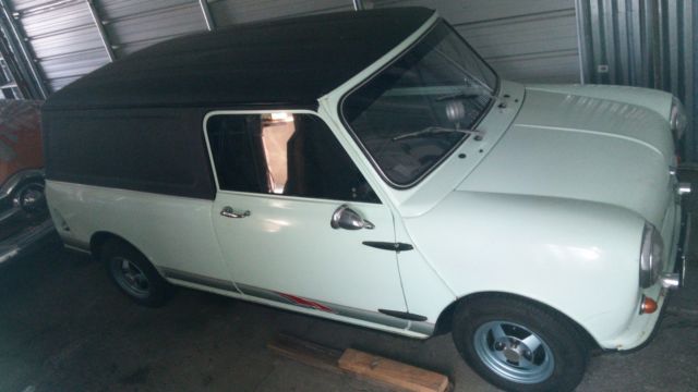 1971 Austin Van Mini