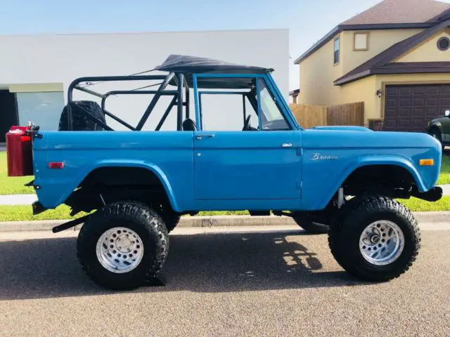 1971 Ford Bronco Beautiful Restored Early Model Bronco