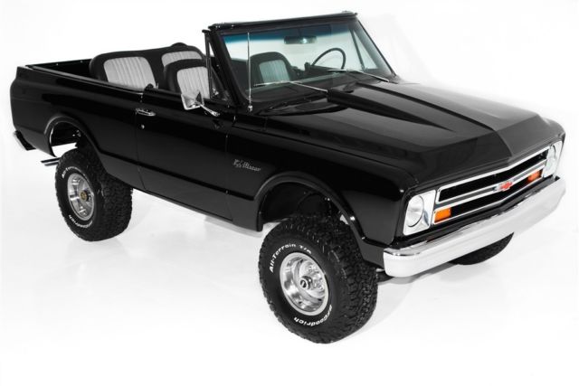 1971 Chevrolet Blazer Black 4WD Show Truck