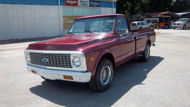 1971 Chevrolet C-10 Black embossed vinyl