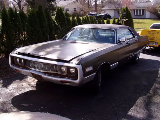 1971 Chrysler New Yorker 4 Door