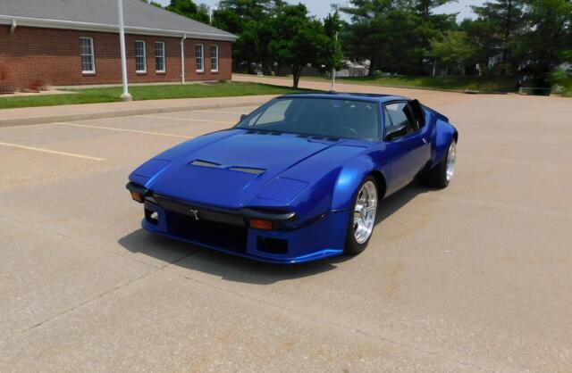 1971 DeTomaso Pantera