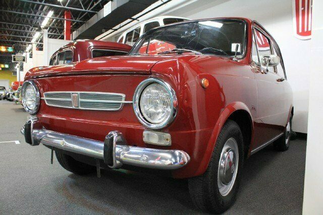 1971 Fiat 850 --