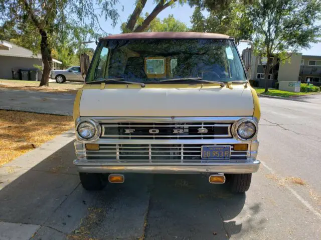 1971 Ford E-Series Van E-300