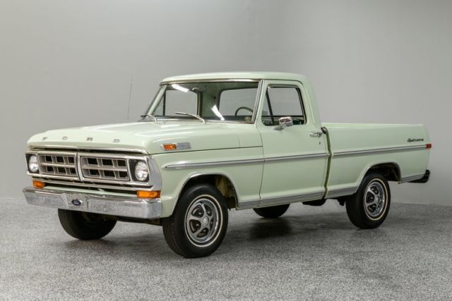 1971 Ford F-100 --