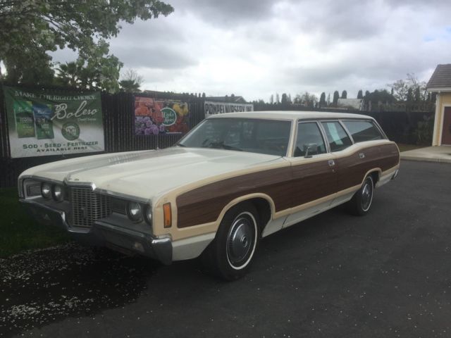 1971 Ford Country Squire