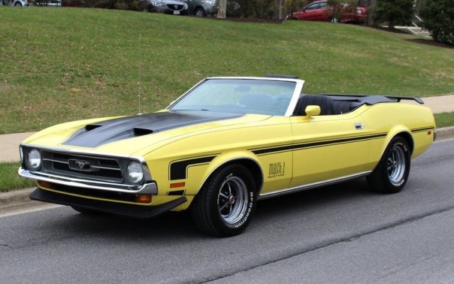 1971 Ford Mustang --