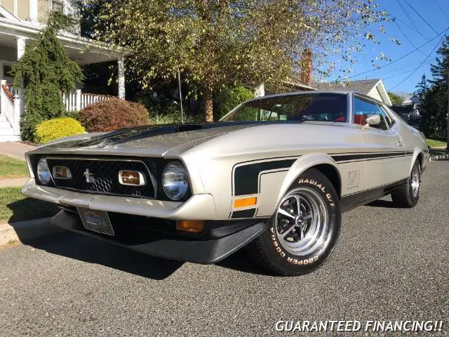 1971 Ford Mustang MACH 1