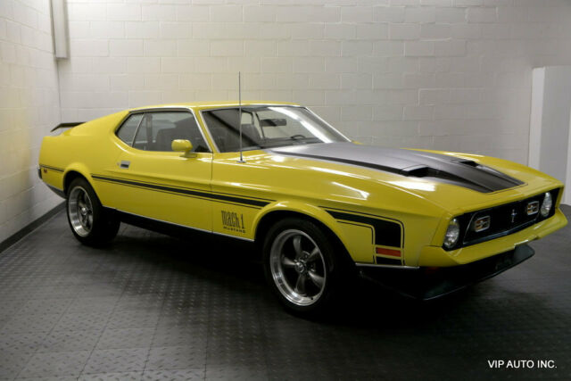1971 Ford Mustang --