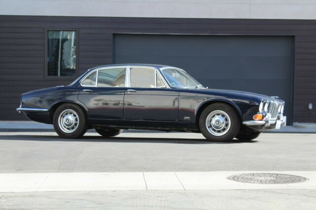 1971 Jaguar XJ6