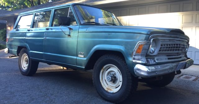 1971 Jeep Wagoneer