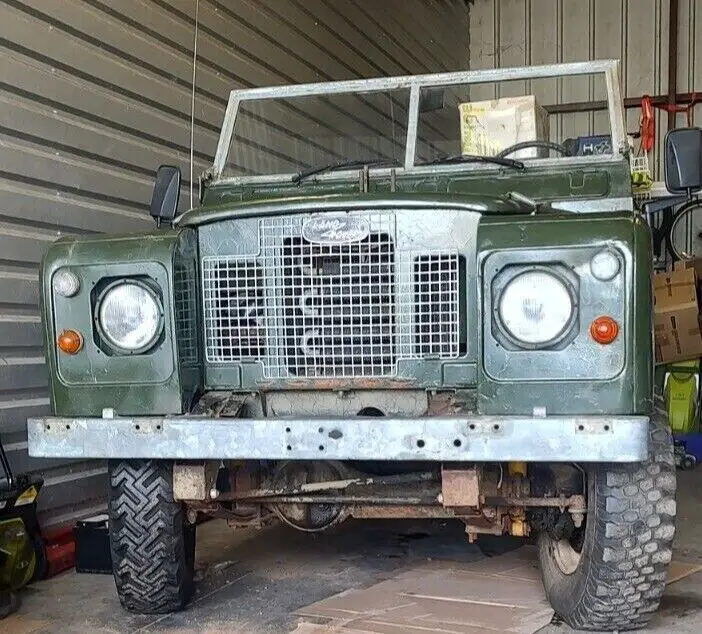 1971 Land Rover Series IIA 109 4X4