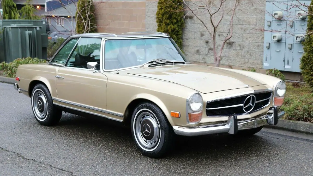 1971 Mercedes-Benz SL-Class 280 Pagoda Convertible