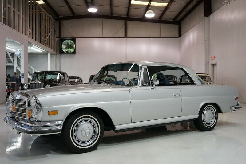 1971 Mercedes-Benz 200-Series 280SE 3.5 LowGrille Coupe 