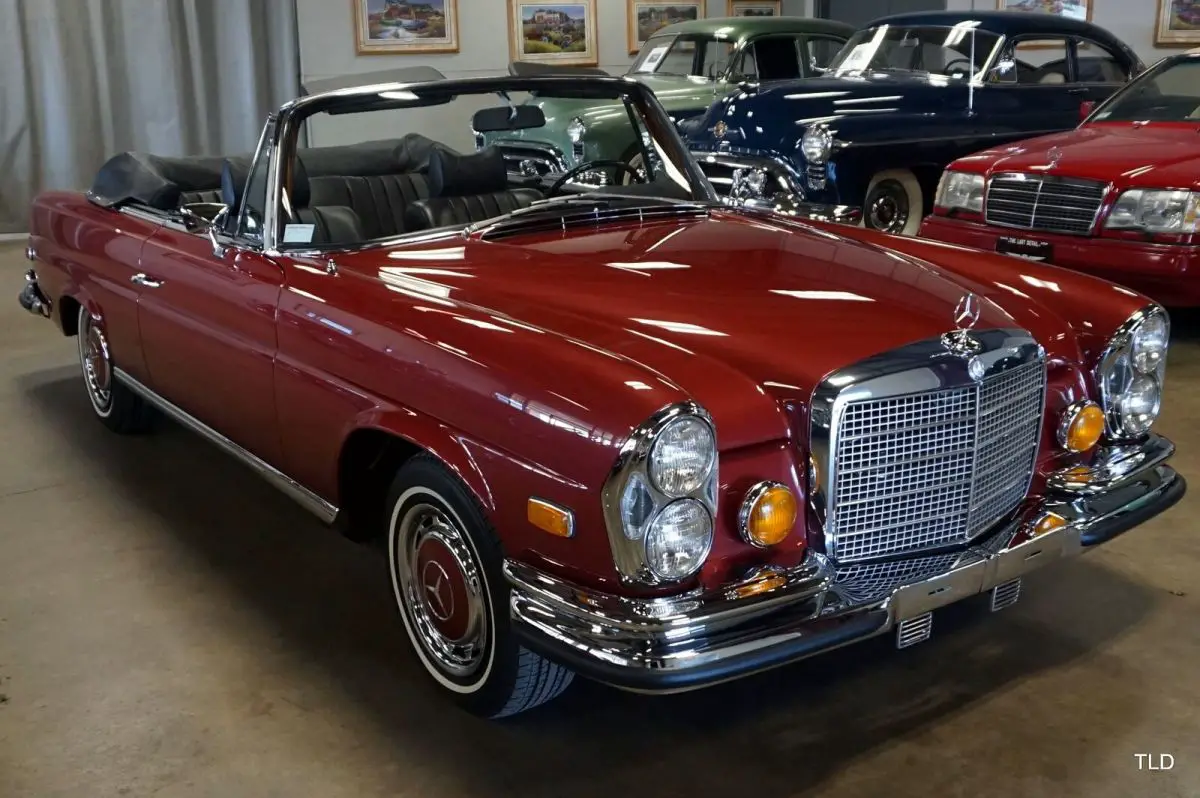 1971 Mercedes-Benz 200-Series Cabriolet