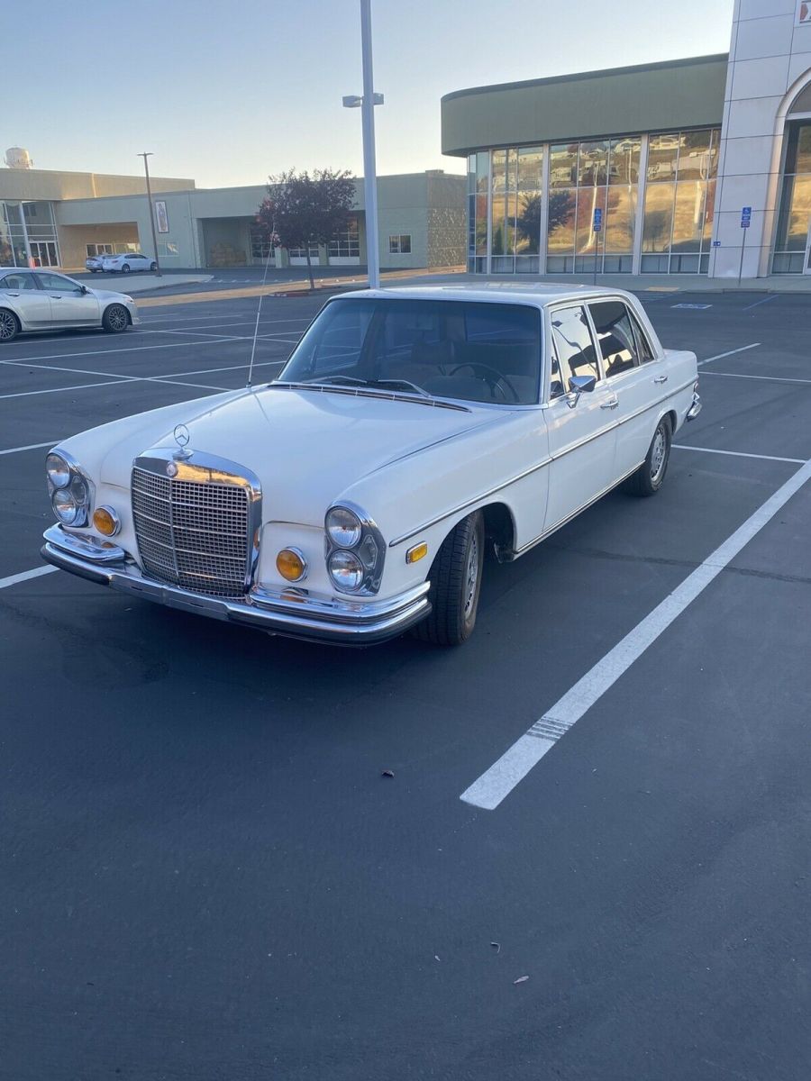 1971 Mercedes-Benz 280SEL