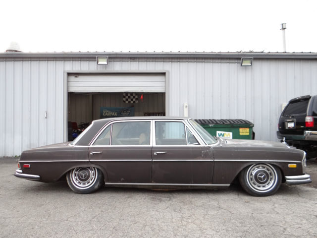 1971 Mercedes-Benz 300-Series 300SEL