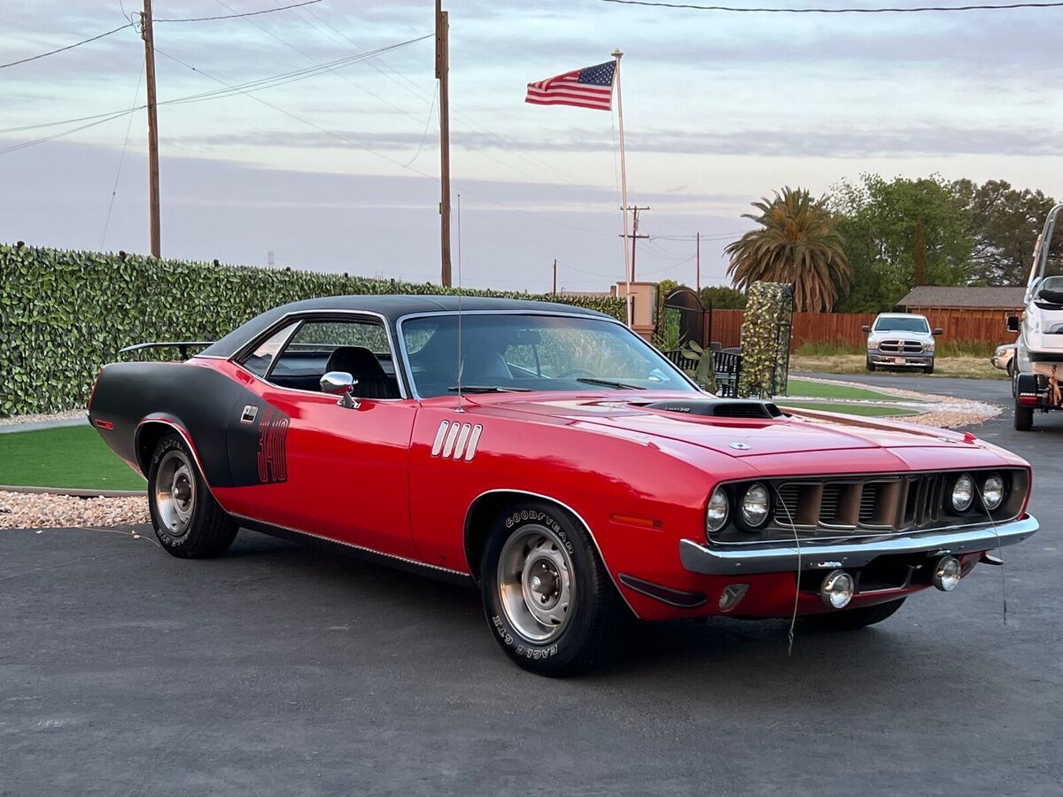 1971 Plymouth Cuda Shaker