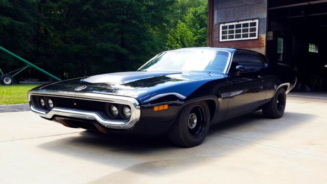 1971 Plymouth Satellite SE turned Road Runner 440 Six Pack