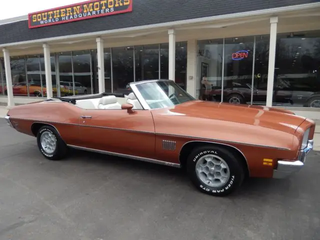 1971 Pontiac Le Mans Buckets with Console