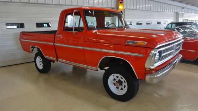 1971 Ford F-100 Sport Custom 4X4 Pickup