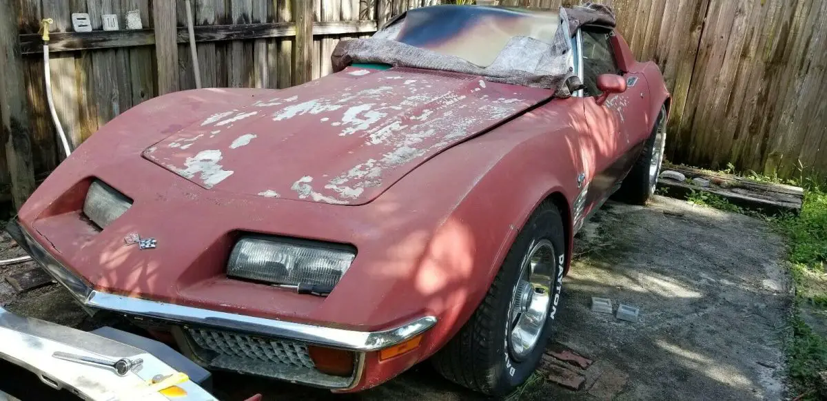 1972 Chevrolet Corvette STINGRAY - T-TOPS