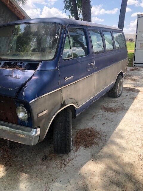 1972 Dodge Ram Van