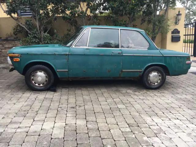 1972 BMW 2002 -ROUNDIE -RUNS/DRIVES - ORIGINAL