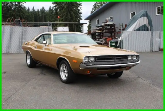 1972 Dodge Challenger Challenger 1971 Grille, R/T Trim, 440 Magnum Muscle Car