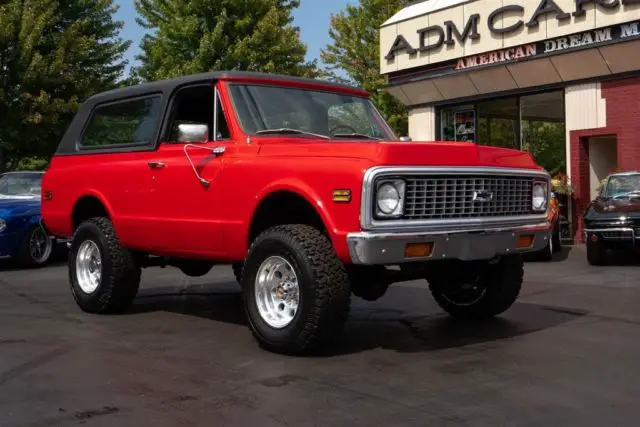 1972 Chevrolet Blazer 4x4, Red/Black int. Rare 4-Speed