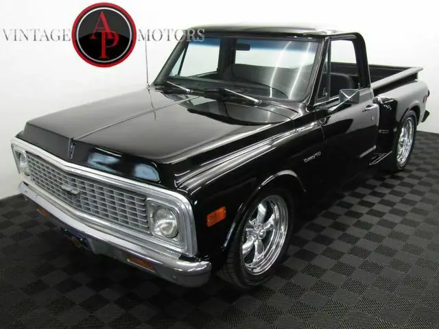 1972 Chevrolet C-10 4 SPD V8 PS PB