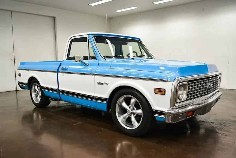 1972 Chevrolet C-10 Custom Deluxe