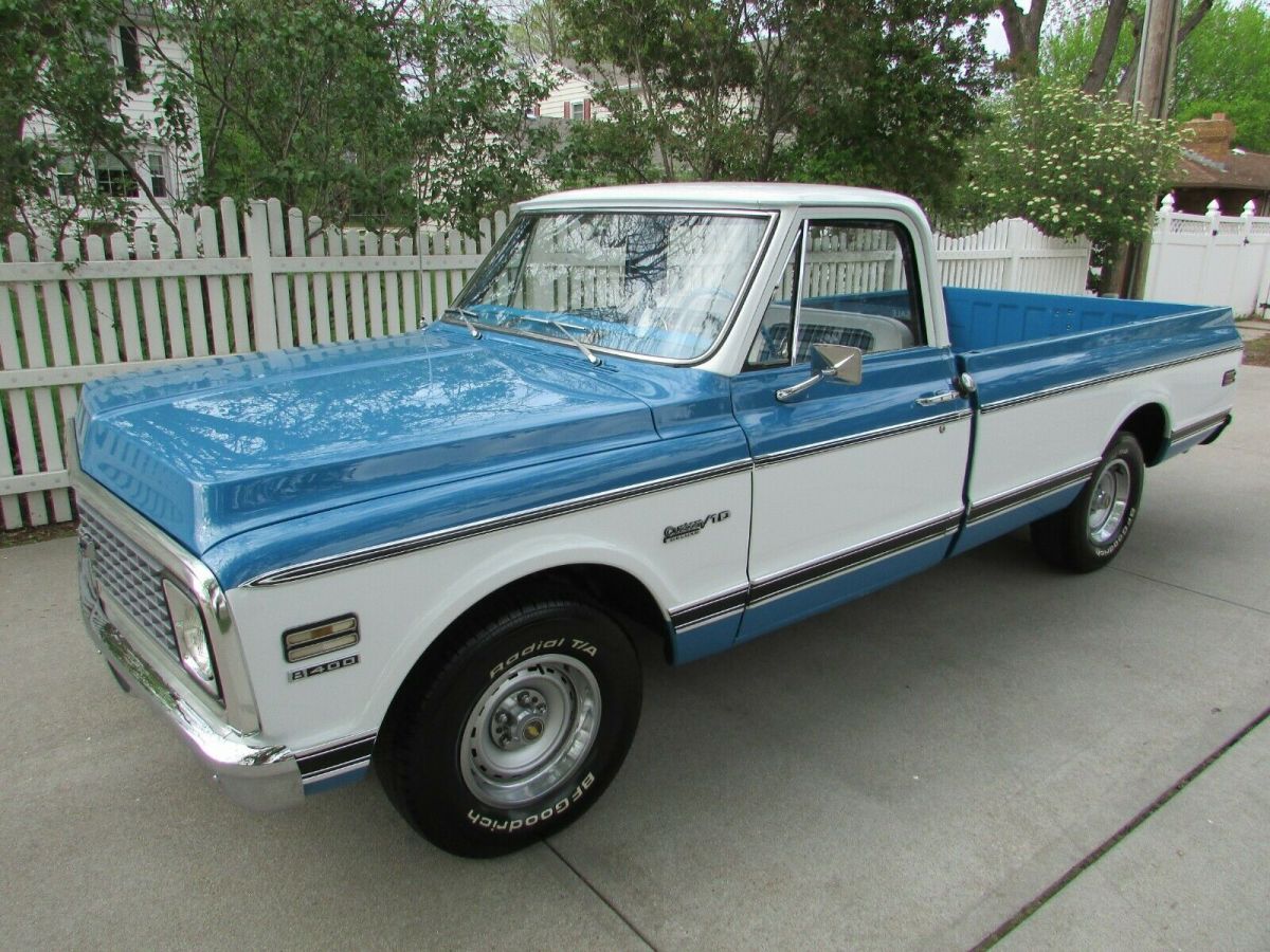 1972 Chevrolet C-10 CUSTOM DELUXE