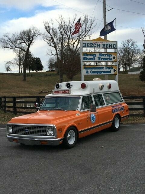 1972 Chevrolet Suburban Ambulance