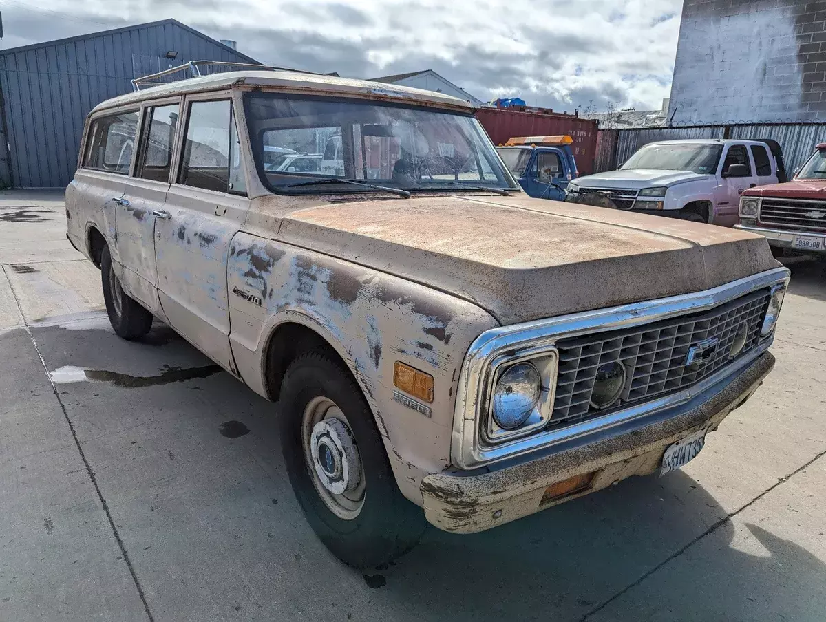 1972 Chevrolet Suburban