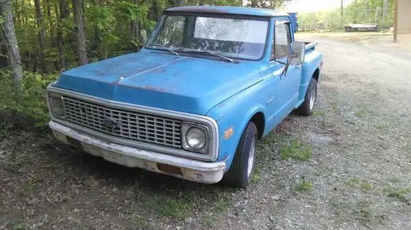 1972 Chevrolet C-10 Cab and chassis