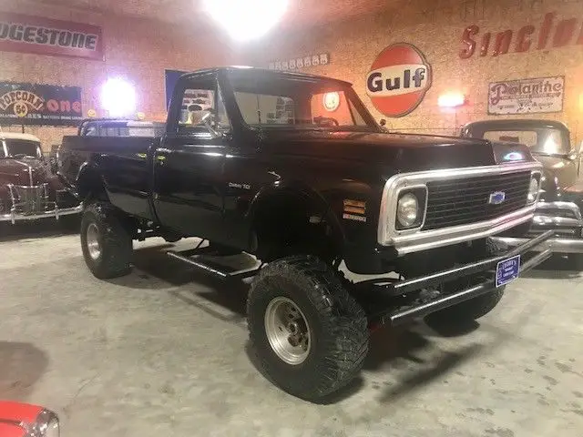 1972 Chevrolet C-10 custom 10 off-road lift 4x4