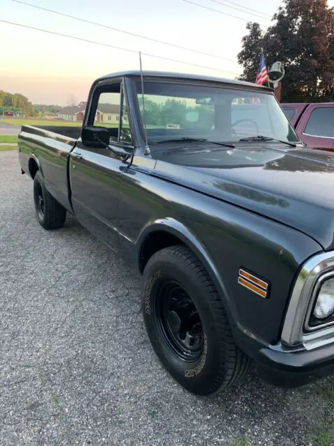 1972 Chevrolet C/K Pickup 2500