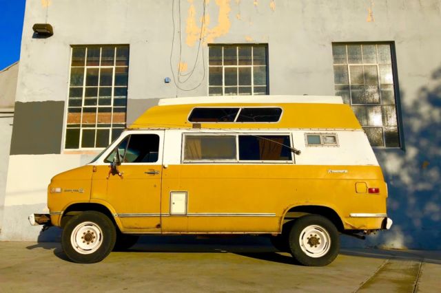 1972 Chevrolet G20 Van