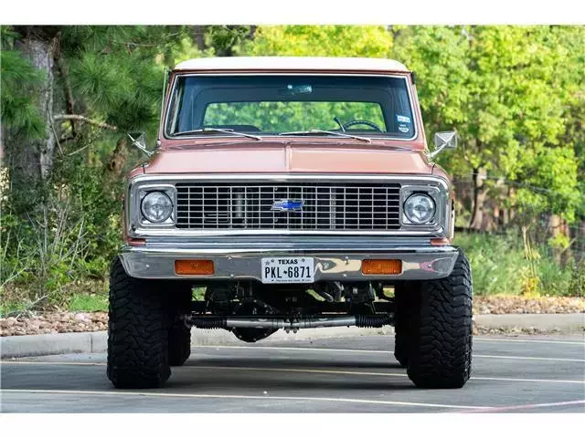 1972 Chevrolet K5 1972 K5 Blazer, Beautiful, AC, very Custom!!
