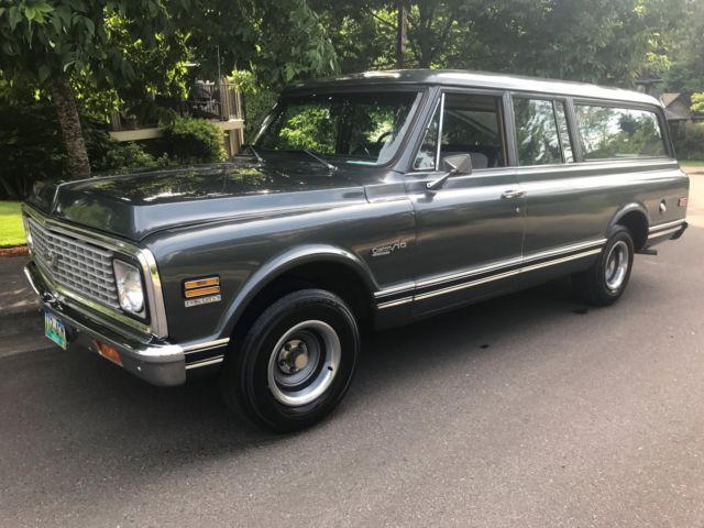 1972 Chevrolet Suburban