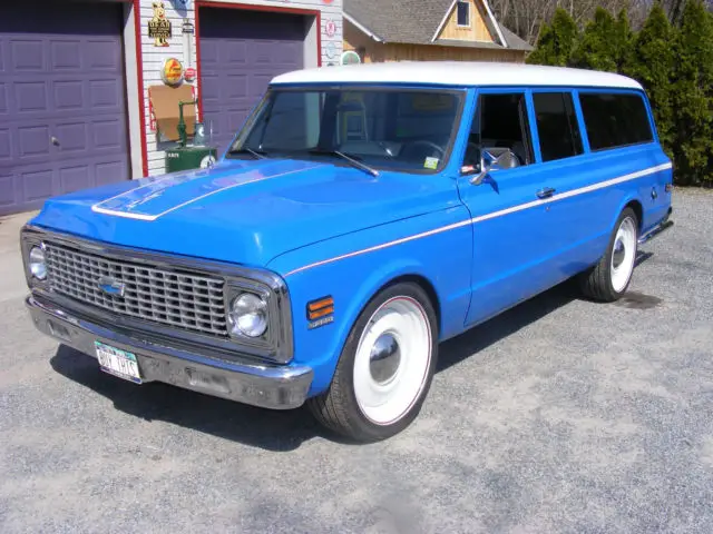 1972 Chevrolet Suburban